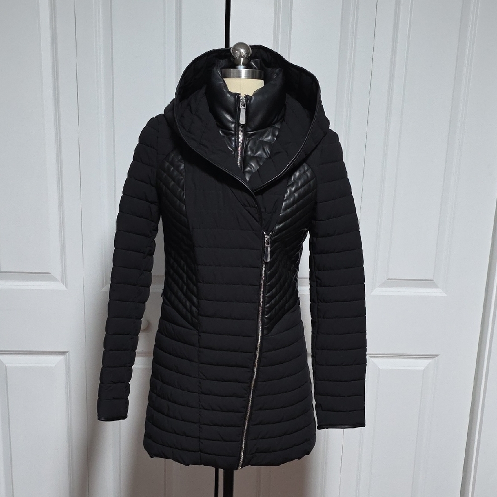 Guess Women's Black Puffer Coat
